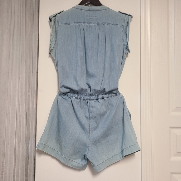 CALVIN KLEIN JEANS Sleeveless Denim Romper w Pockets & Drawstring Waistline - Picture 3 of 16